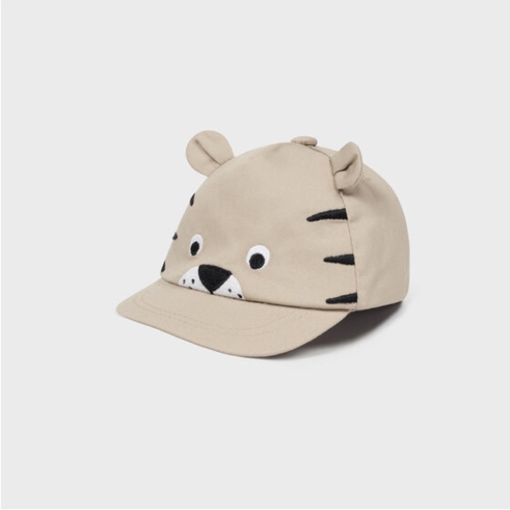 Size 48 cm  Baby Hat Mayoral Beige Animal Design Cap